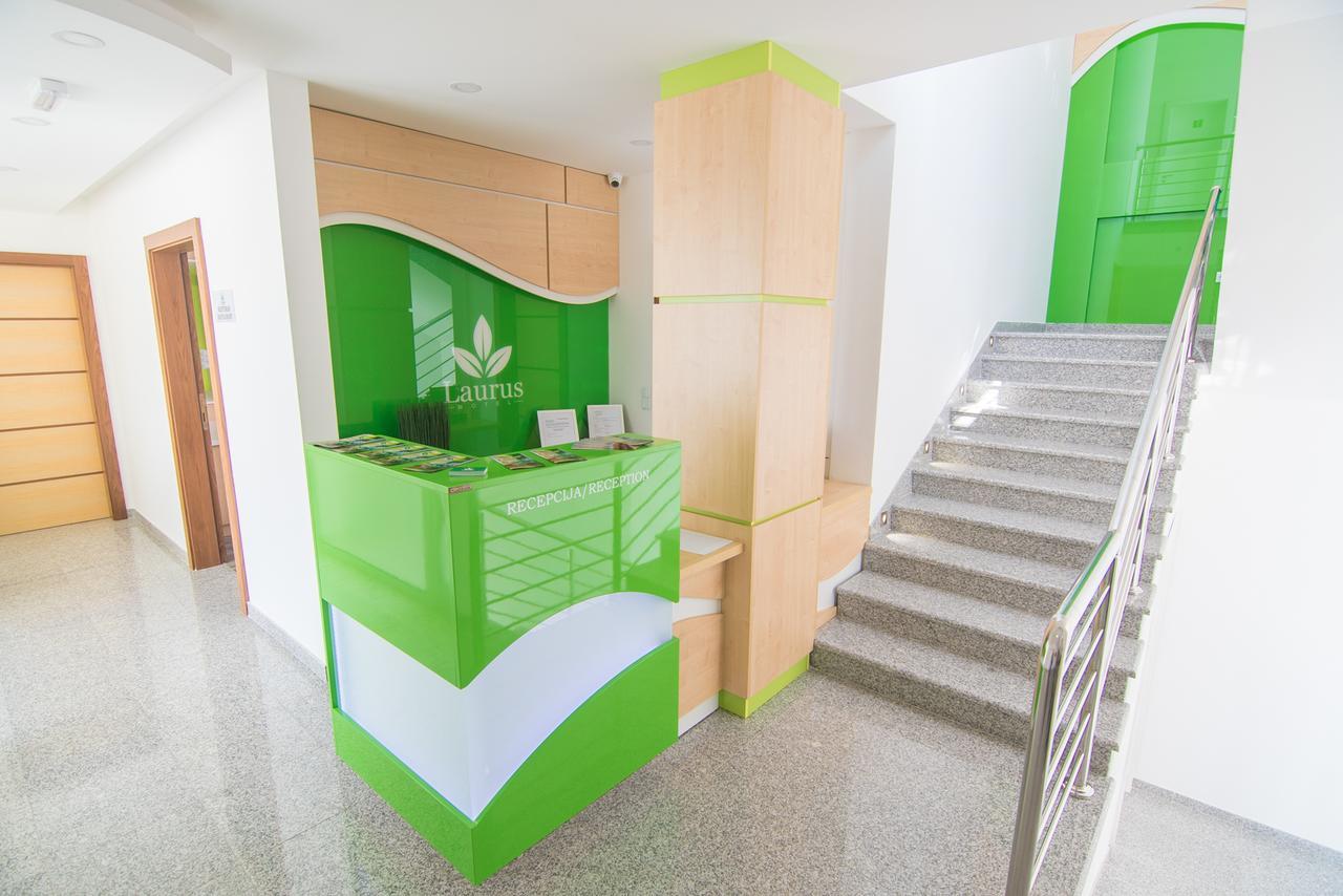 Laurus Motel Airport Tuzla Zivinice Екстер'єр фото